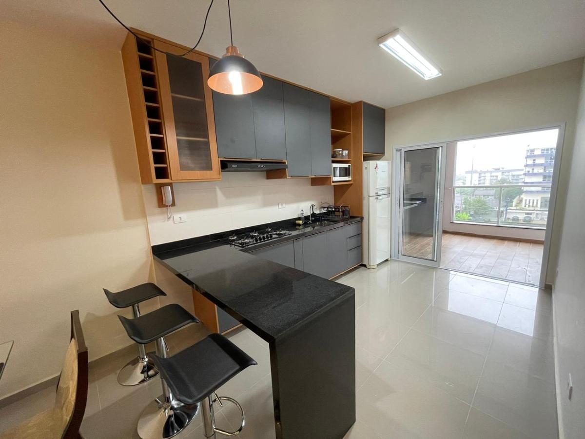 Appartement Apartamento Com Piscina No Centro à Ubatuba Extérieur photo