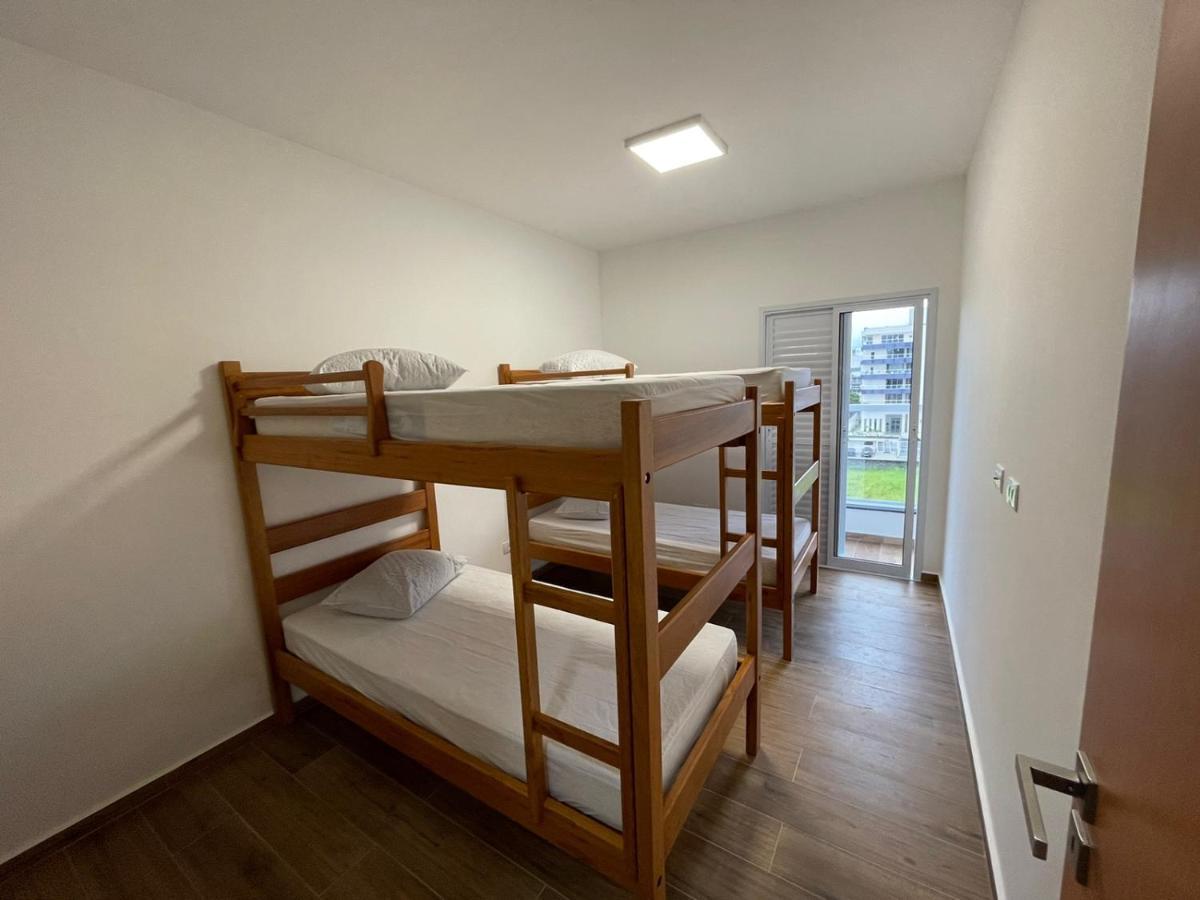Appartement Apartamento Com Piscina No Centro à Ubatuba Extérieur photo