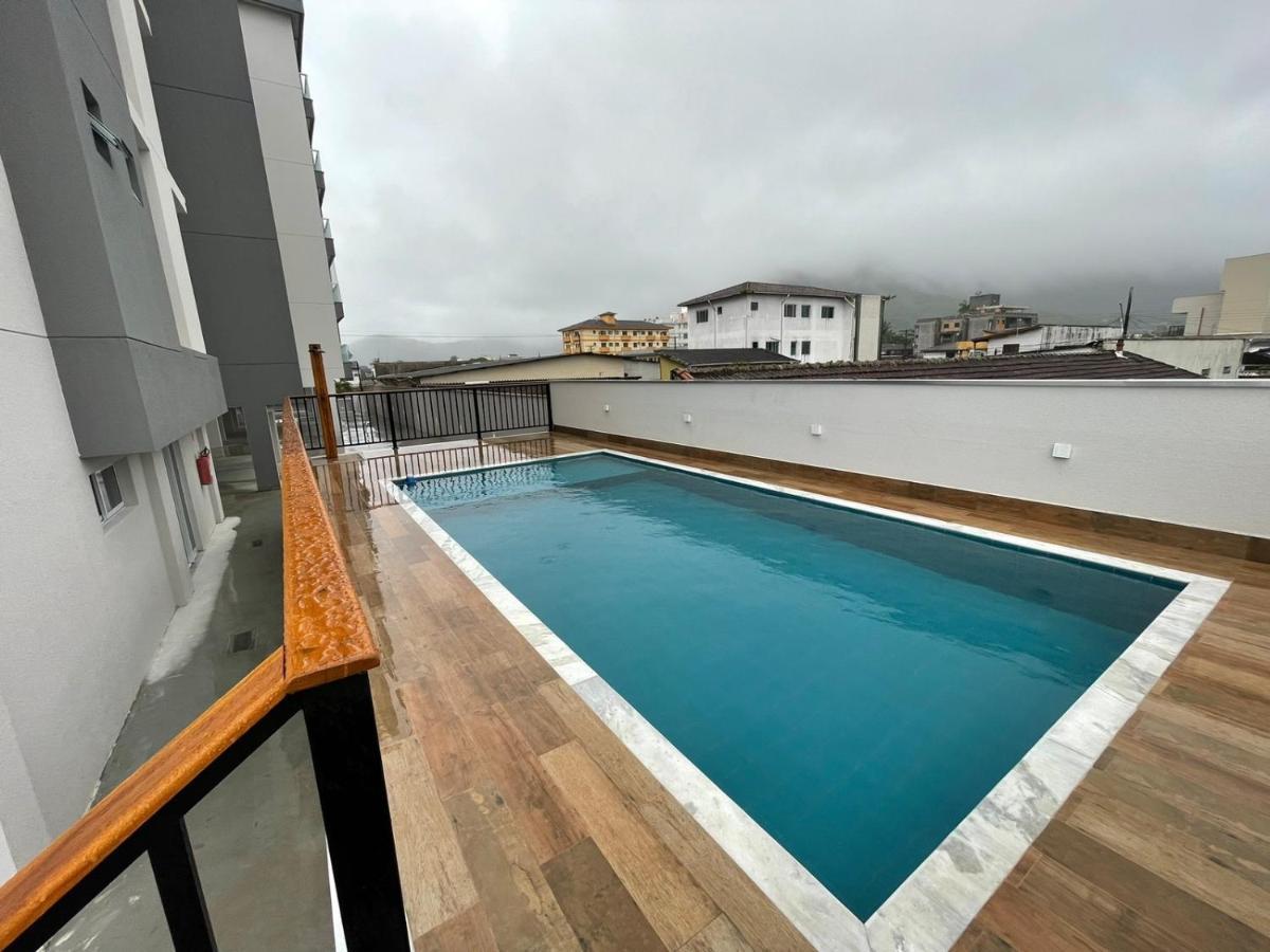 Appartement Apartamento Com Piscina No Centro à Ubatuba Extérieur photo