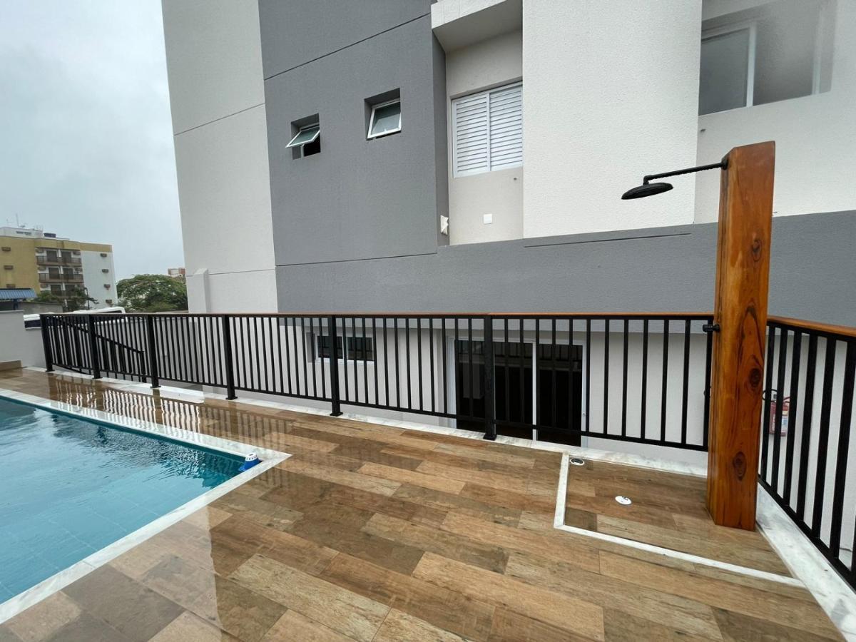 Appartement Apartamento Com Piscina No Centro à Ubatuba Extérieur photo