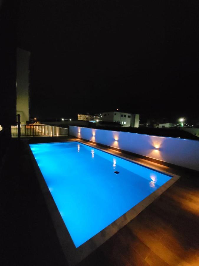 Appartement Apartamento Com Piscina No Centro à Ubatuba Extérieur photo