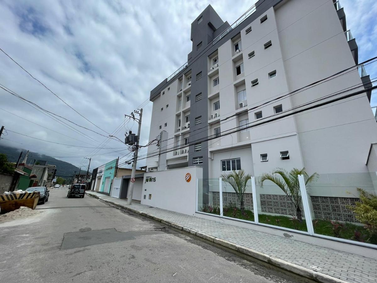 Appartement Apartamento Com Piscina No Centro à Ubatuba Extérieur photo